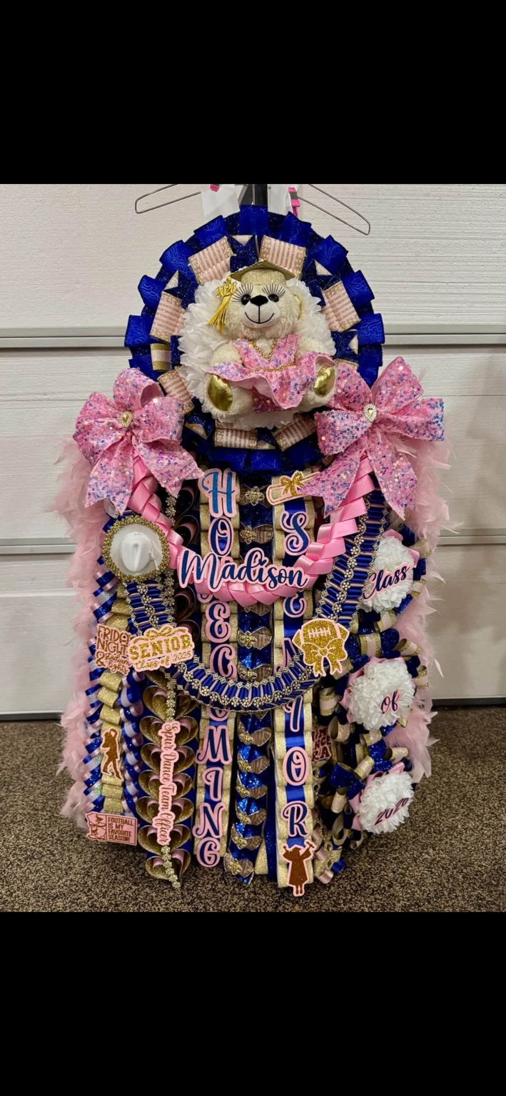Homecoming Mums preview