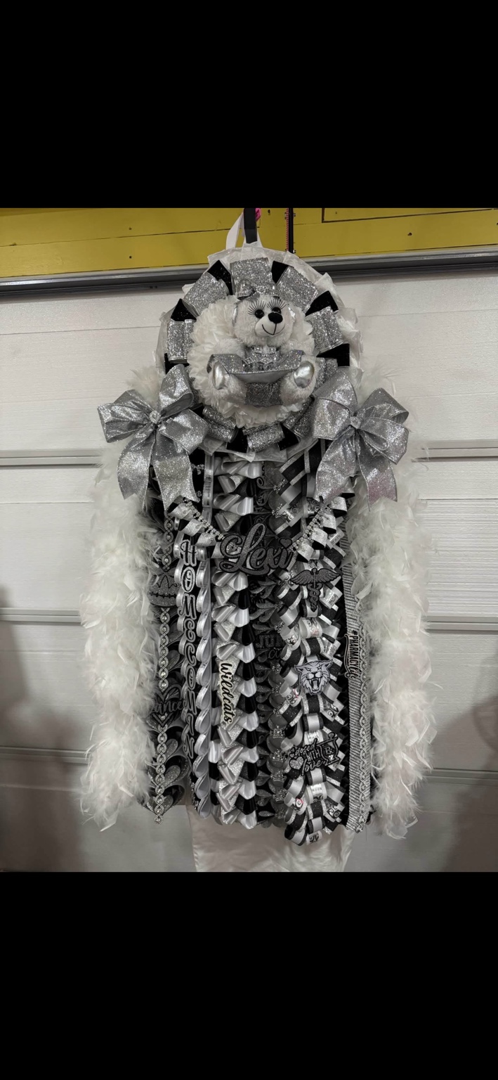 Homecoming Mums example 8