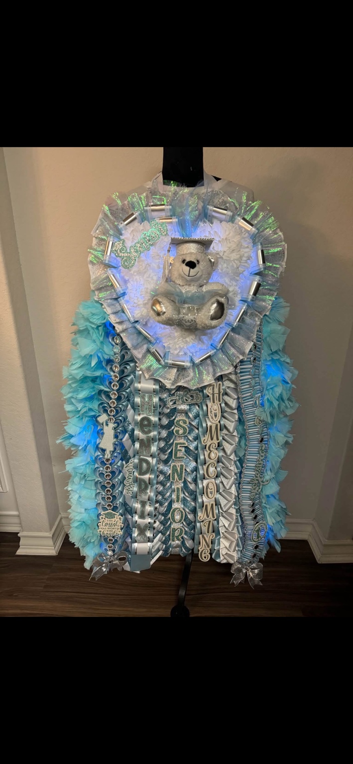 Homecoming Mums example 27