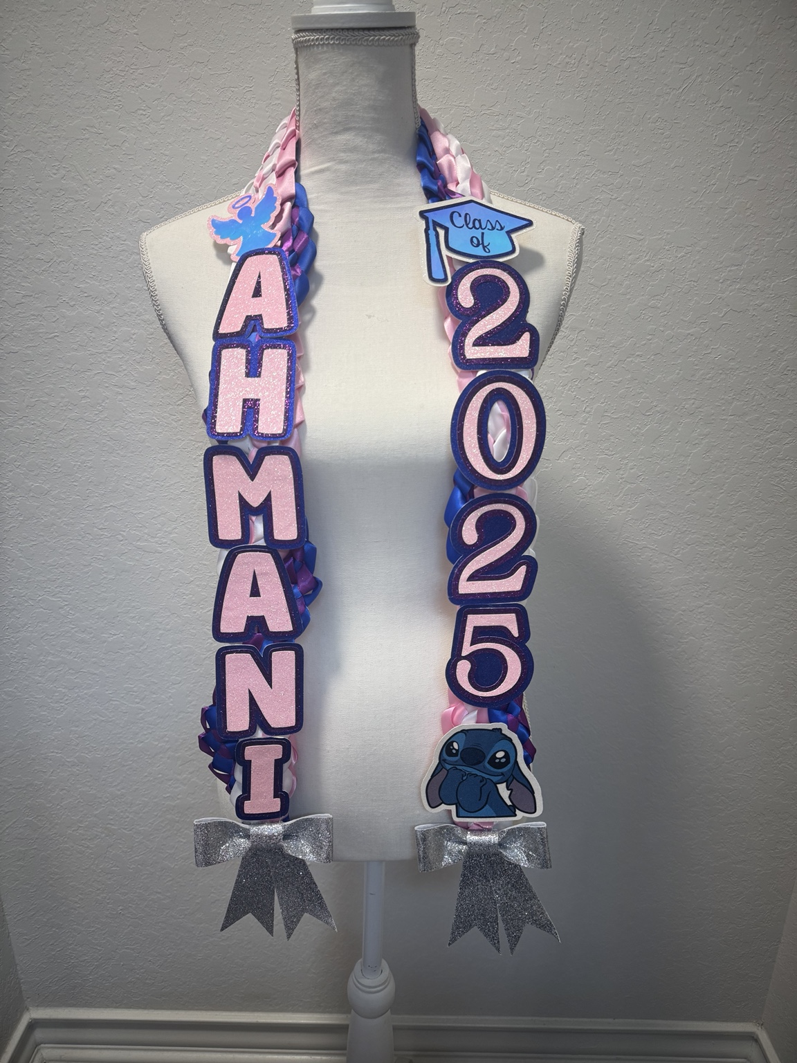 Graduation Leis preview